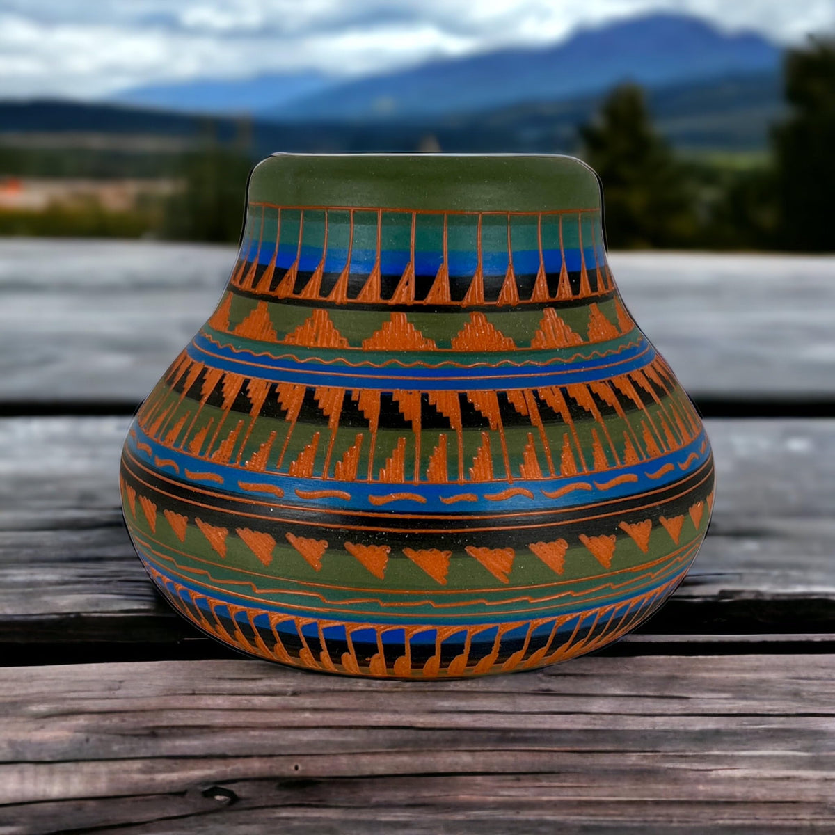 Authentic Native American Pottery, Small Traditional Vase Style Pot, Genuine Navajo Tribe USA Hand Painted, Artist Signed, Southwestern Home Decor Collectible, Rustic Handmade Decoration